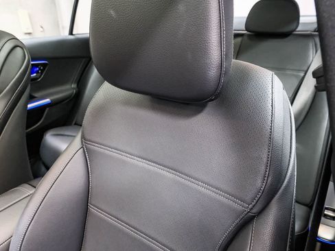 Certified 2025 Mercedes-Benz C 300 Sedan w/ Exclusive Trim Package image 24