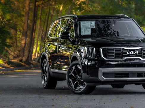 Used 2023 Kia Telluride S w/ S Sunroof Package AWD/4WD image 27