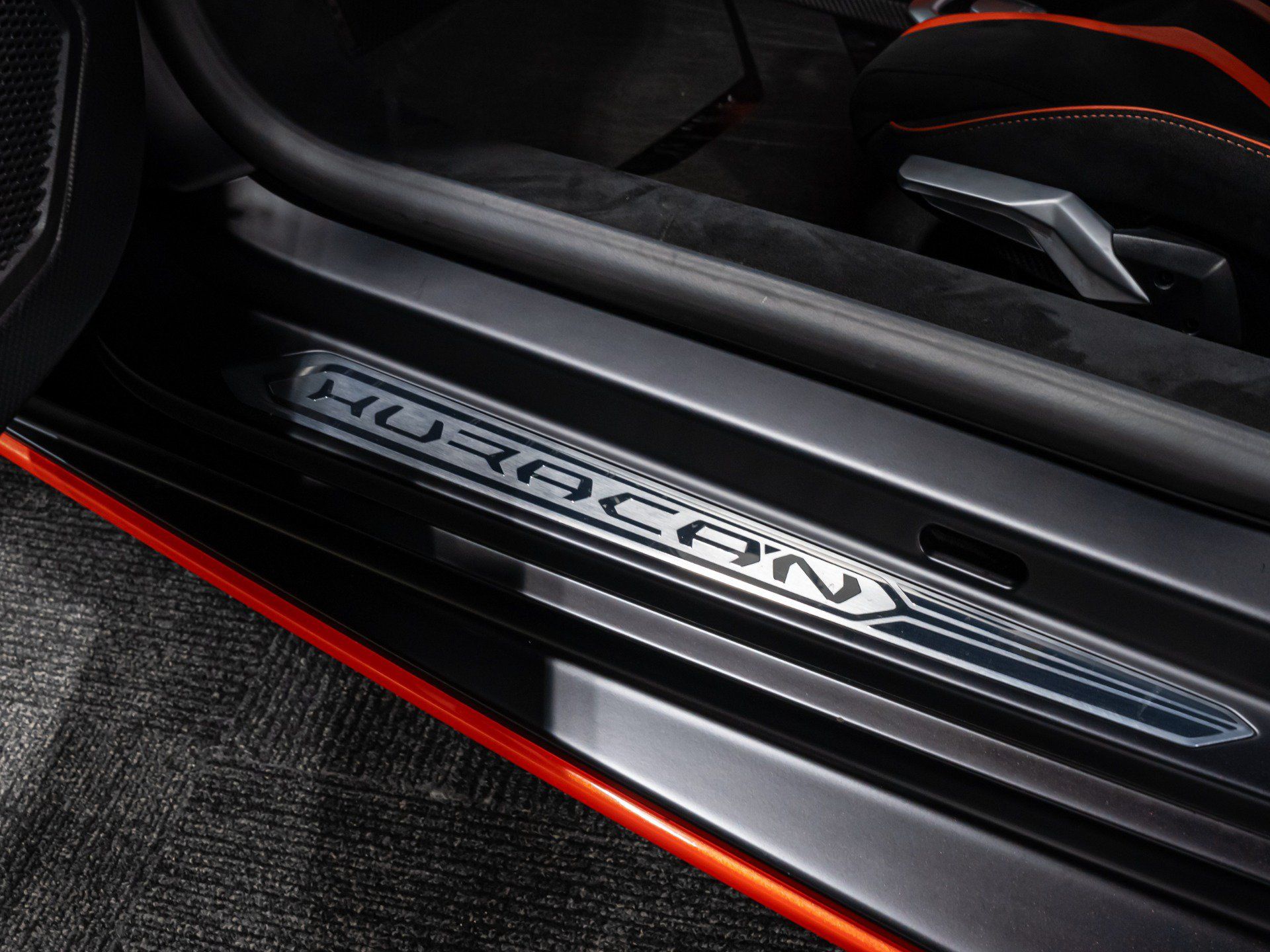 Used 2024 Lamborghini Huracan STO RWD image 61