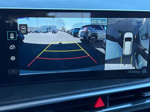 New 2026 Kia Sorento SX Prestige w/ Olive Brown Leather Package image 24