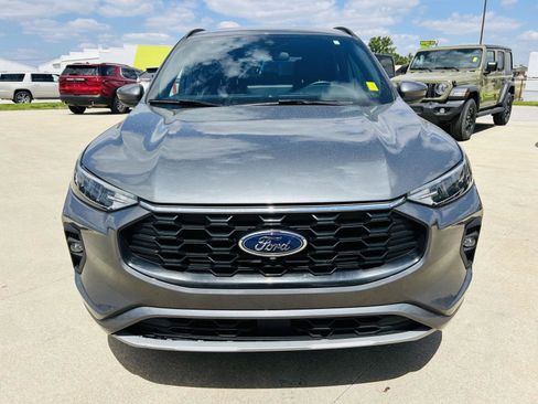 Used 2023 Ford Escape ST-Line Select w/ Tech Pack #2 AWD/4WD image 37