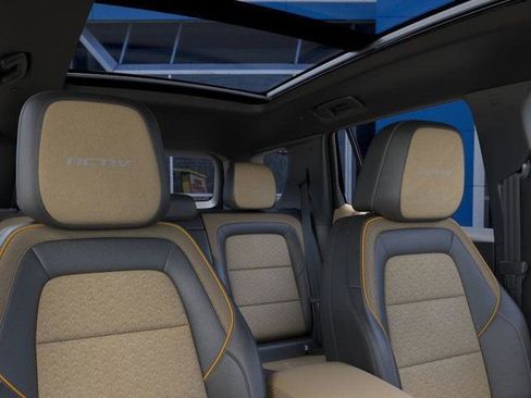 New 2026 Chevrolet Equinox ACTIV w/ Convenience Package III image 24