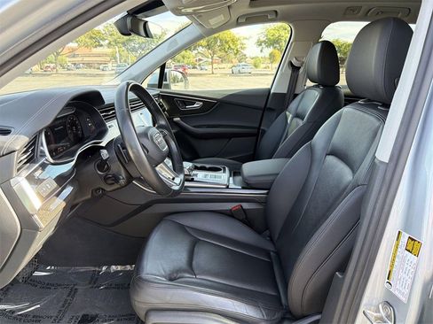 Used 2023 Audi Q7 3.0T Premium Plus image 21