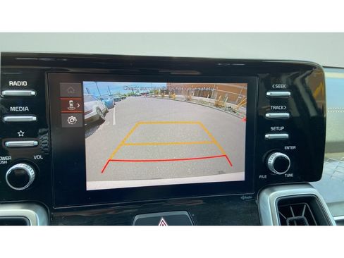 Used 2023 Kia Sorento LX AWD/4WD image 15