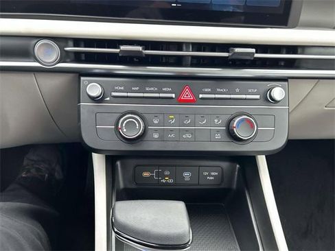 New 2026 Hyundai Tucson SE image 14