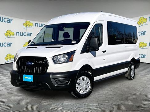 Used 2023 Ford Transit 350 XL image 3