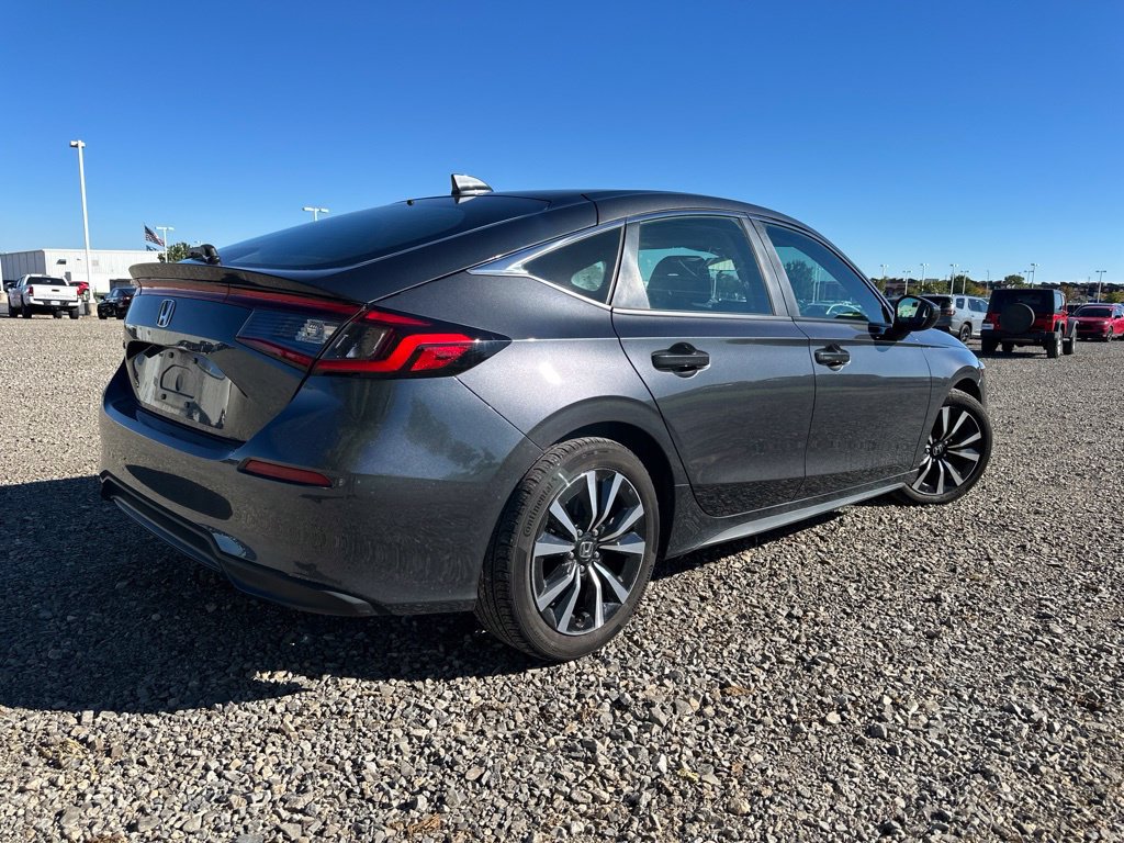 Used 2024 Honda Civic EX-L image 11