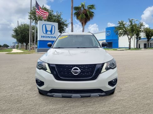 Used 2020 Nissan Pathfinder SV w/ Rock Creek Edition FWD image 2