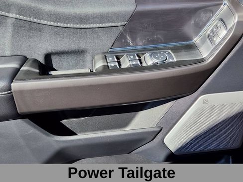 Used 2025 Ford F150 Lariat w/ Equipment Group 502A High AWD/4WD image 13
