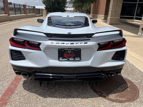 Used 2020 Chevrolet Corvette Stingray Premium Cpe w/ 3LT Preferred Equipment Group RWD image 4