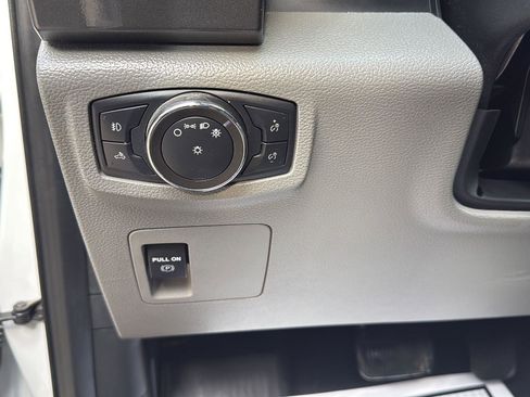 Used 2020 Ford F150 XLT w/ Trailer Tow Package image 21