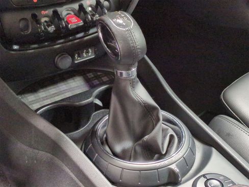 Used 2016 MINI Cooper Clubman S image 38