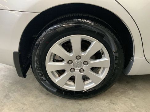 Used 2007 Toyota Camry XLE FWD image 43