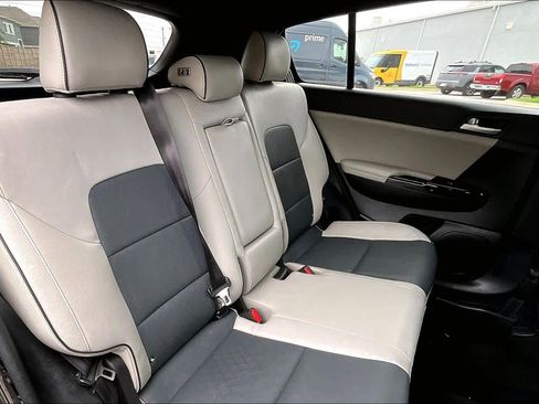 Used 2018 Kia Sportage EX w/ EX Sport Appearance Package FWD image 20