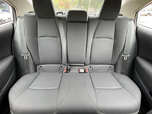 Used 2025 Toyota Corolla LE image 36