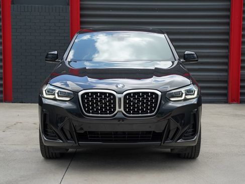 Used 2022 BMW X4 xDrive30i w/ M Sport Package 2 AWD/4WD image 2