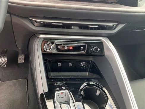 Used 2025 Audi Q5 Premium Plus w/ Premium Plus AWD/4WD image 26