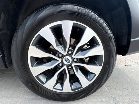 Used 2023 Subaru Outback Limited XT AWD/4WD image 15
