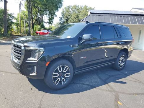 Used 2023 GMC Yukon AT4 w/ AT4 Premium Package AWD/4WD image 2