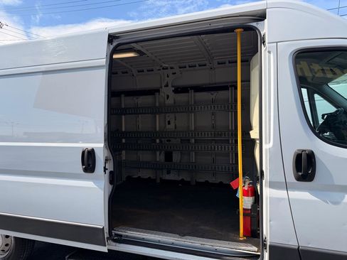 Used 2015 RAM ProMaster 2500 FWD image 26