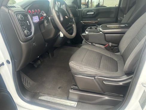 Used 2021 Chevrolet Silverado 3500 LT w/ Remote Start Package image 23