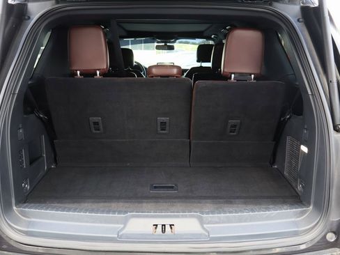Used 2022 Ford Expedition Limited AWD/4WD image 28