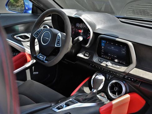 Used 2023 Chevrolet Camaro ZL1 RWD image 29