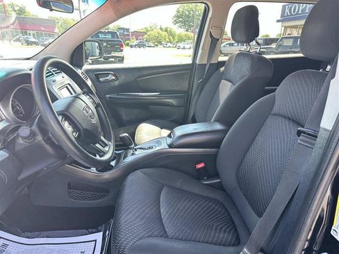 Used 2017 Dodge Journey SE FWD image 10