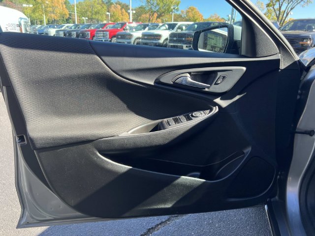 Used 2023 Chevrolet Malibu LT FWD image 14