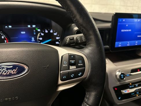 Certified 2022 Ford Explorer XLT w/ Equipment Group 202A image 24