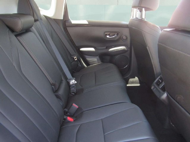 Certified 2025 Acura ADX AWD image 12