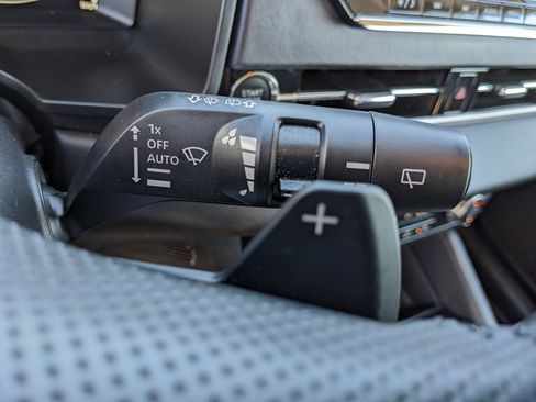 Used 2024 Mitsubishi Outlander SE image 34