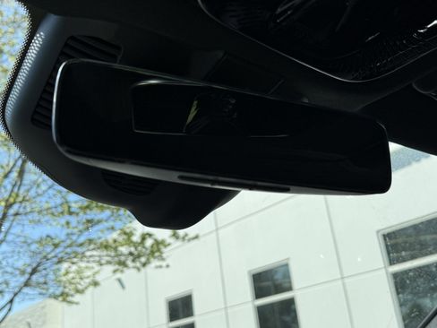 Certified 2025 Mercedes-Benz C 300 Sedan image 27