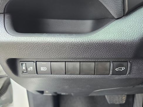 Used 2024 Toyota RAV4 XLE w/ Convenience Package AWD/4WD image 22