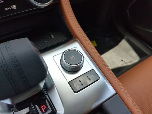 New 2026 Jaguar F-PACE R-Dynamic S image 28