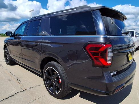 Used 2024 Ford Expedition Max Limited AWD/4WD image 6