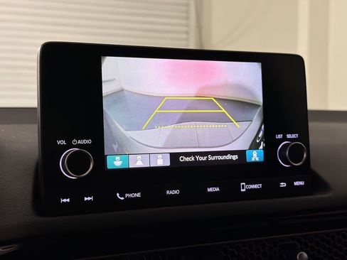 Used 2025 Honda Civic Sport image 19
