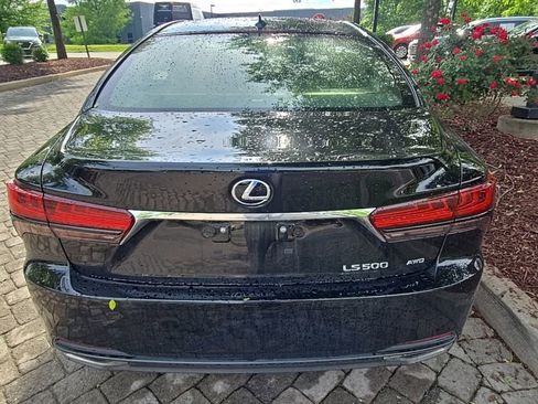 Used 2023 Lexus LS 500 AWD w/ Interior Upgrade Package image 7