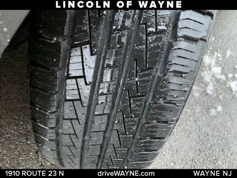 Certified 2022 Lincoln Nautilus Reserve image 27