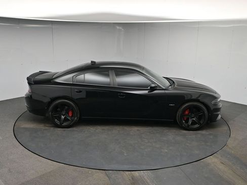 Used 2018 Dodge Charger R/T w/ Blacktop Package image 49
