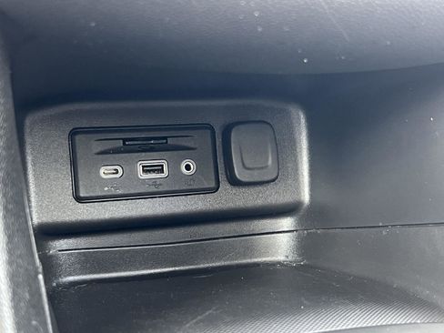 Certified 2023 Chevrolet Equinox RS w/ RS Leather Package image 29