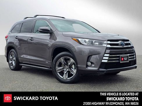 Used 2018 Toyota Highlander Limited Platinum AWD/4WD image 1