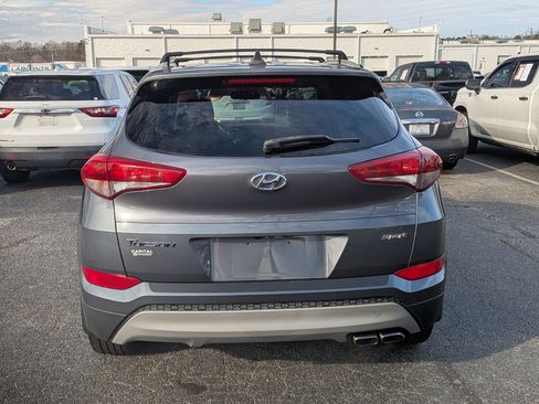 Used 2018 Hyundai Tucson Sport image 8