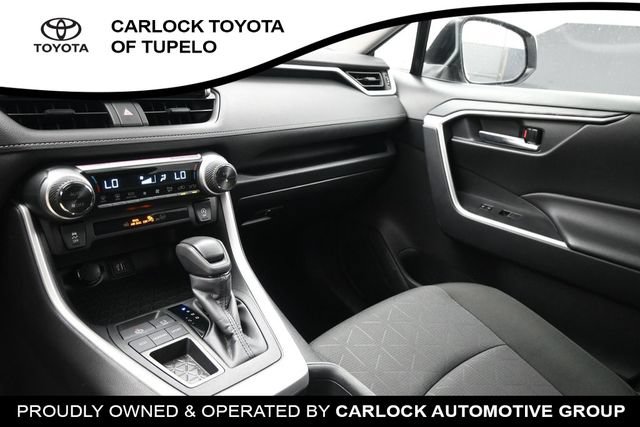 Used 2024 Toyota RAV4 XLE FWD image 26