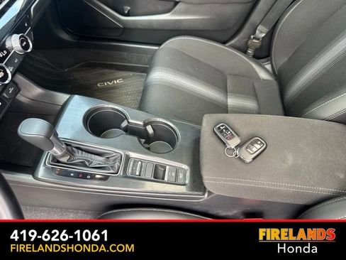 Used 2025 Honda Civic Sport image 24