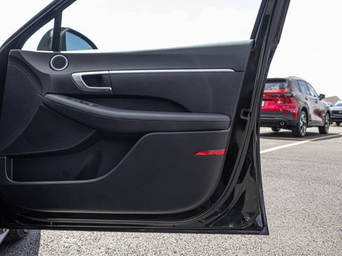 Certified 2023 Hyundai Sonata SE FWD image 33