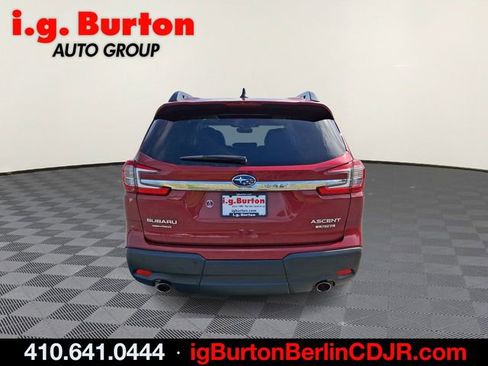 Used 2024 Subaru Ascent Limited w/ Technology Package AWD/4WD image 5