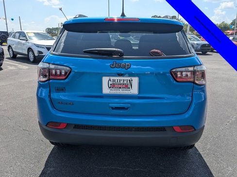 New 2025 Jeep Compass Latitude w/ Sun & Sound Group image 5