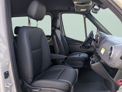 New 2026 Mercedes-Benz Sprinter 2500 image 7