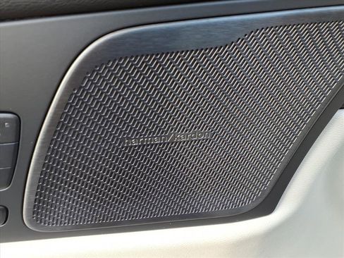 New 2026 Volvo XC60 B5 Ultra w/ Protection Package Premier image 14